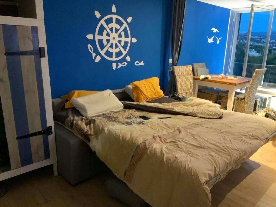 Athena Ohana, Les Pieds Dans L'Eau Bandol Exterior photo